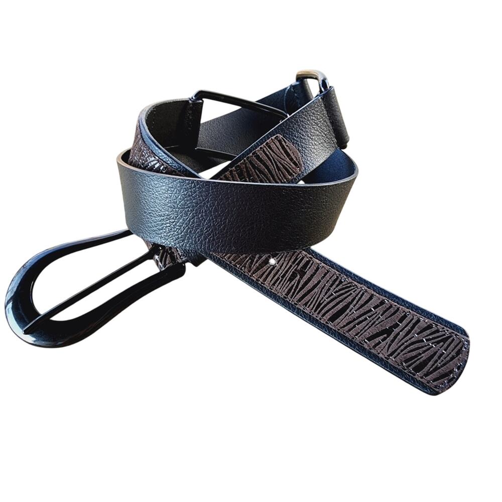 Chico’s Black Leather Zebra Embossed Belt Modern Statement Belt NEW sz small